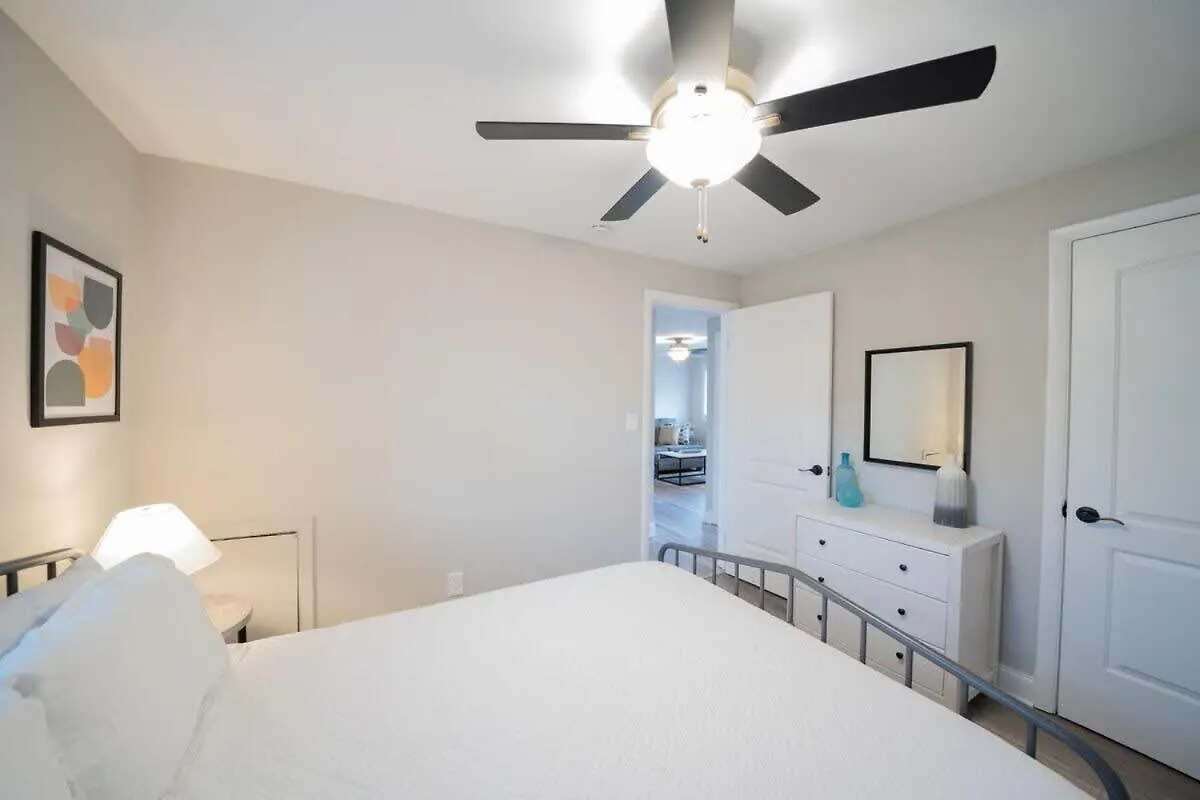 Ov Mosaic Suites - Serene North Camellia Acres Apartment