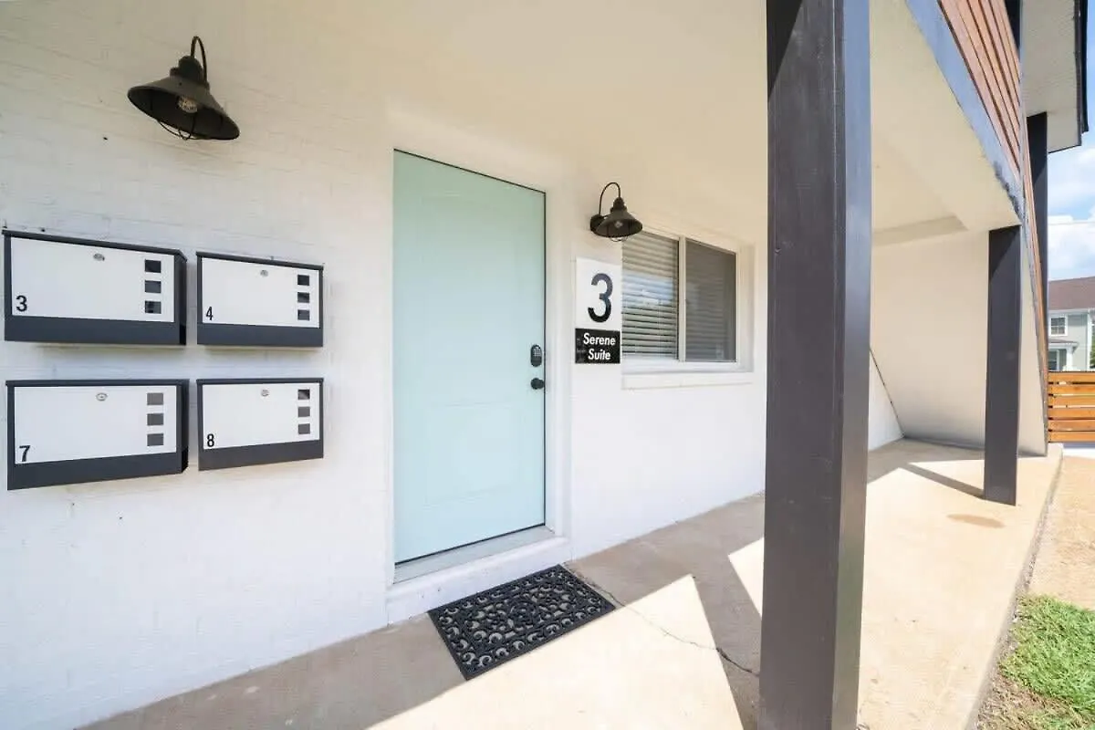 Ov Mosaic Suites - Serene North Camellia Acres Apartment